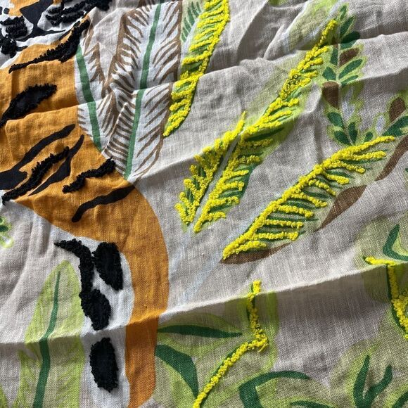 Echo Design Tiger Scarf . linen . NEW 😍‼️ - Picture 3 of 6